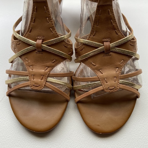 ARTURO CHIANG WEDGE NEUTRAL SANDAL - Picture 4 of 15